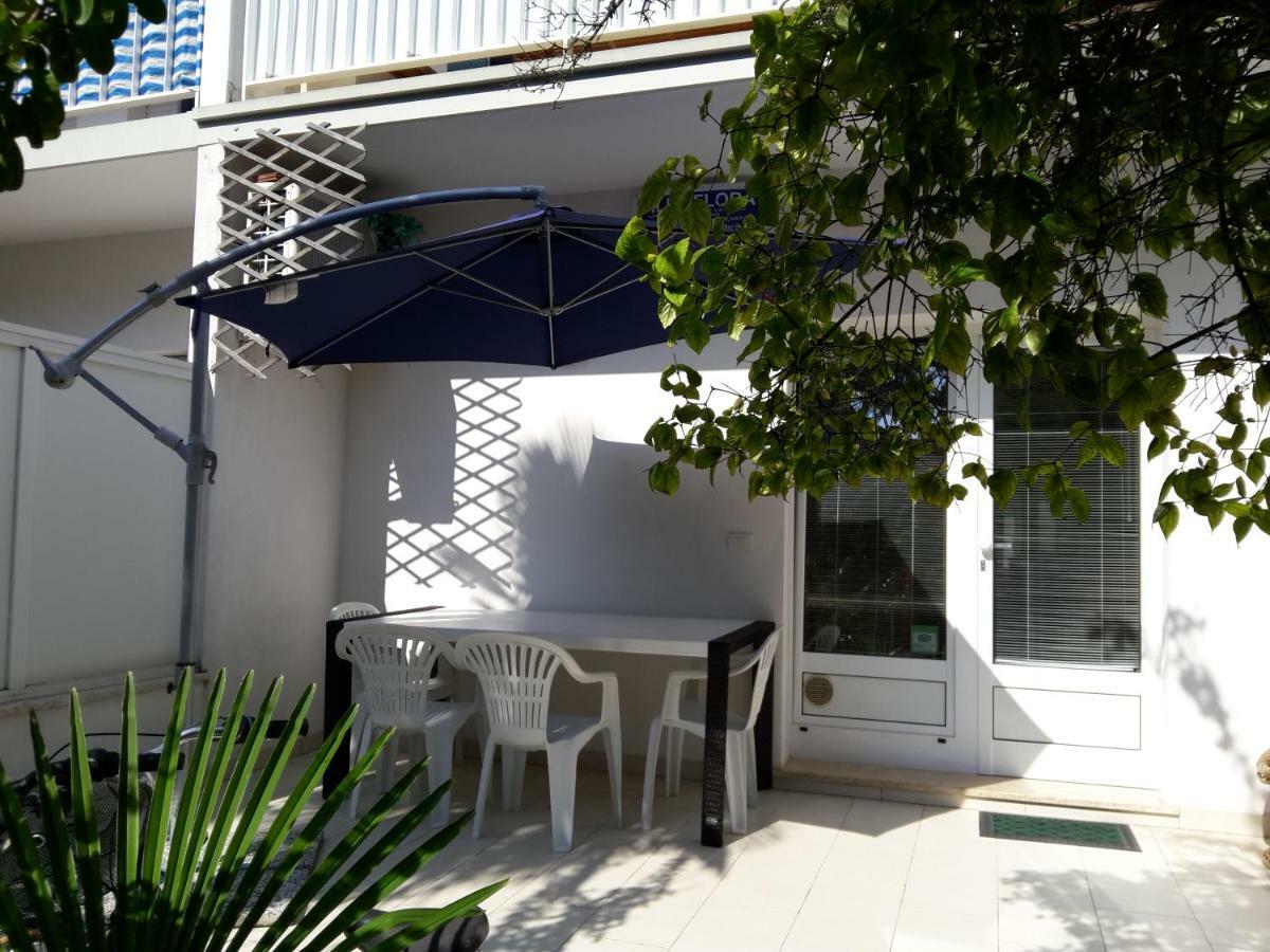 Villa Flora Grado Luaran gambar